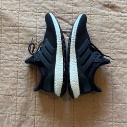 Adidas Ultraboost 4.0 DNA -Size 11.5