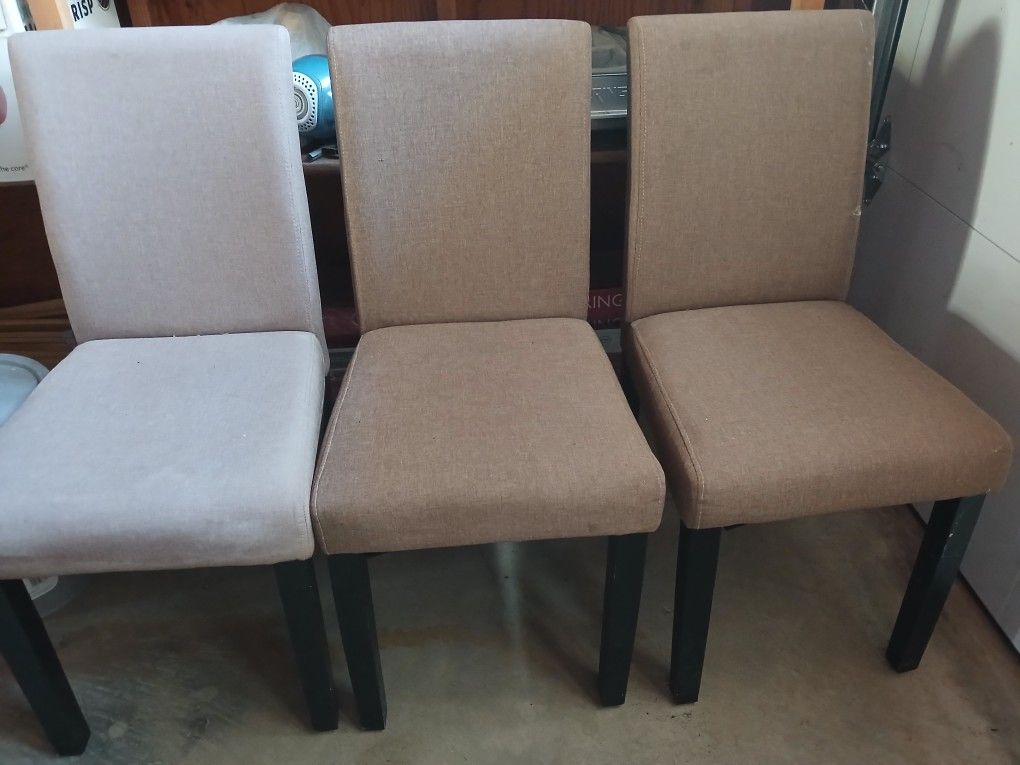 Table Chair (3ea)