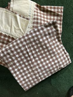 Brown and White Gingham Bedsheet Set