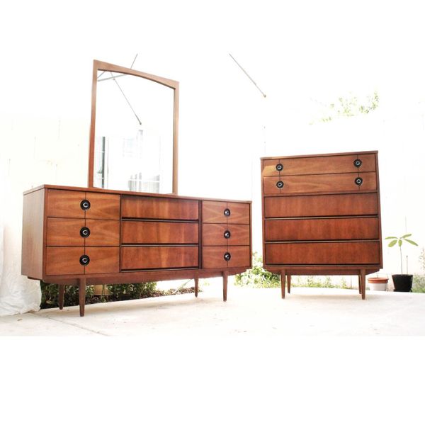 Vintage mid century Stanley bedroom set for Sale in Las ...