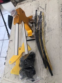 Paintless body repair kit