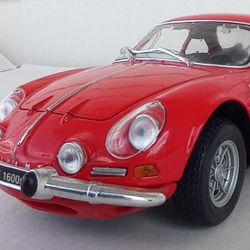 Die Cast Metal - 1971 Alpine Renault 1600 S - New -