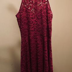 Juniors Size M Lacy Dress - Lined