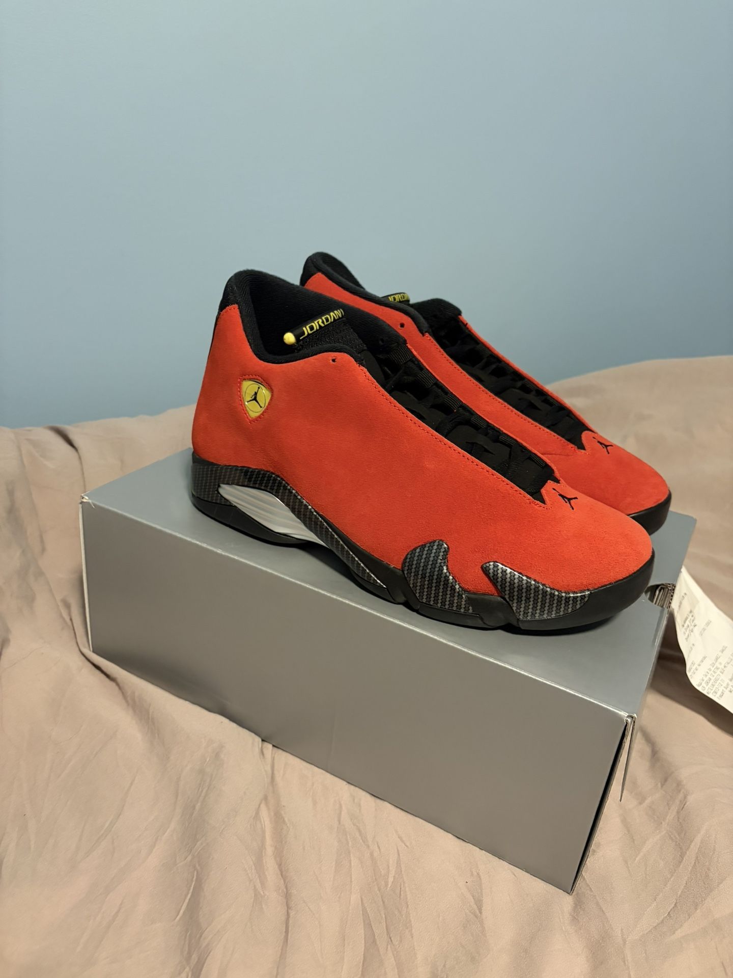 DS SZ 10.5 Ferrari 14 $280
