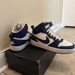 Youth Air Jordan’s 1 Size 6 Boys 