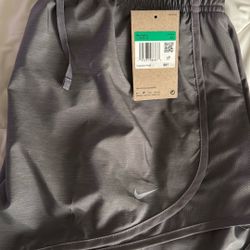 Short Nike xl