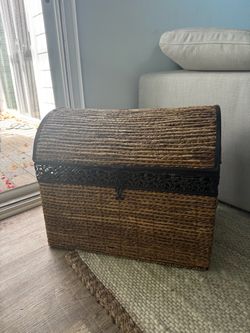 Rattan storage trunk/ blanket chest