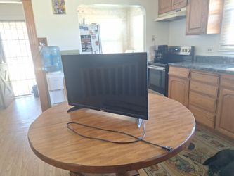 Toshiba  34 Inch television. 1080p
