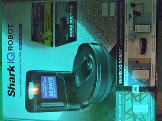 Shark IQ robot self emptying vaccuum