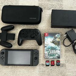 Nintendo Switch w/ pro Controller + Games