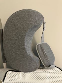 Baby nursing pillow