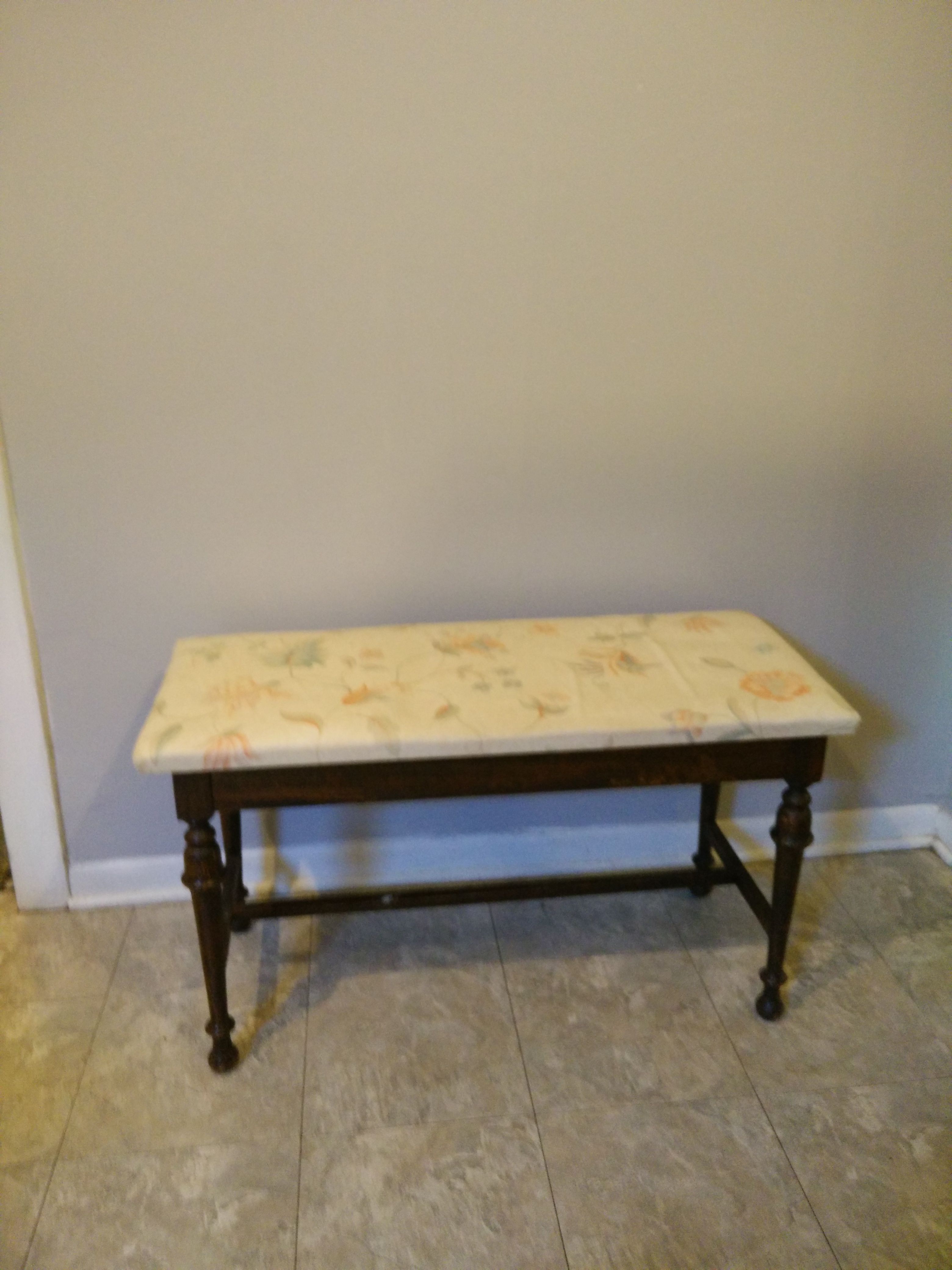 Vintage Tonk Piano Bench