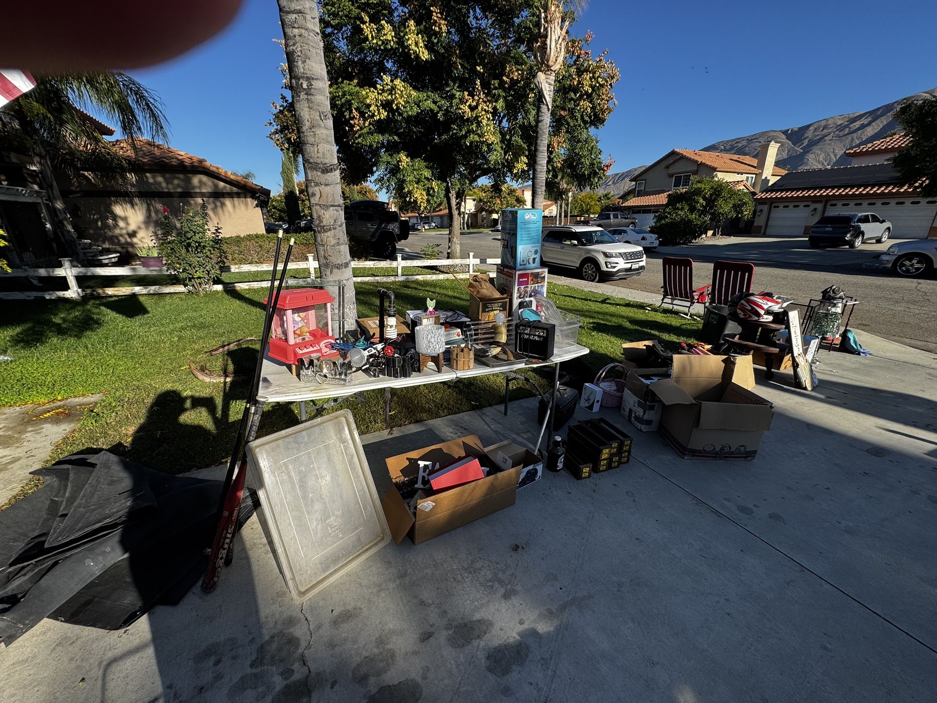 Yard Sale 1054 Serena Dr San Jacinto 