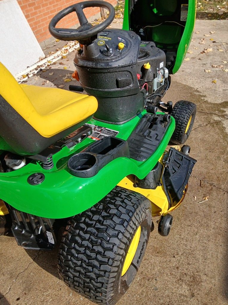 John Deere 