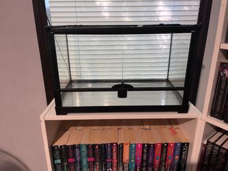 10 Gal Front Opening Tank