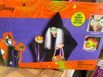 5.5 F ANIMATED LED EVIL QUEEN
