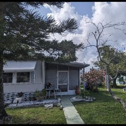 Mobil Home For Sale In Lakeland 