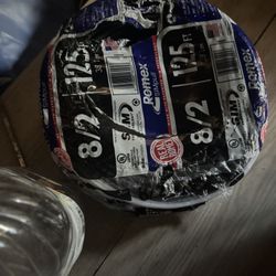 romex 8/2 125ft 200$