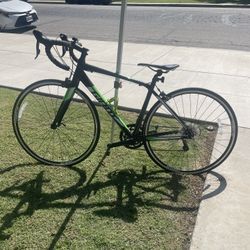 Giant Road Bike 
