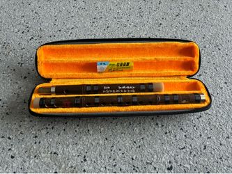 Vintage Wooden 14” Chinese 2-Piece Wooden 10-Hole Flute w/ Case. Pre Owned.