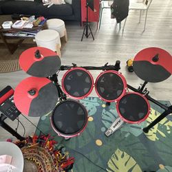 Alesis Nitro Max 8-Piece Electronic Drum Set