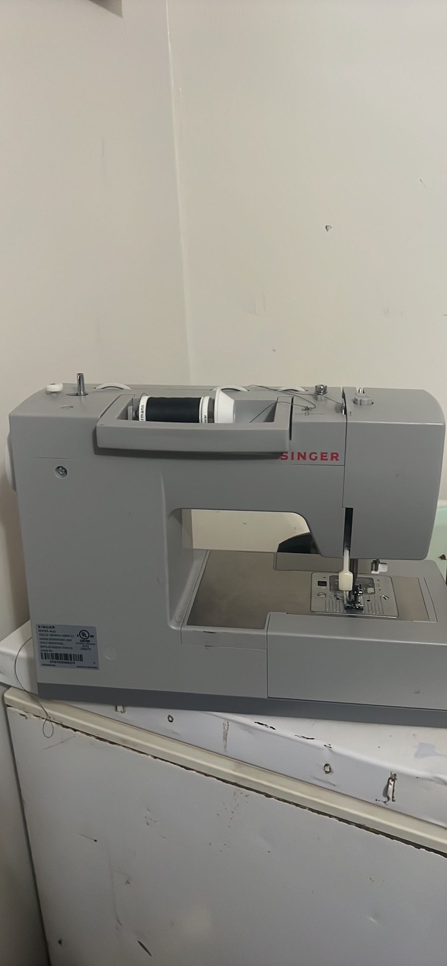 Singer Sewing Machine Heavy Duty for Sale in Niagara Falls, NY OfferUp