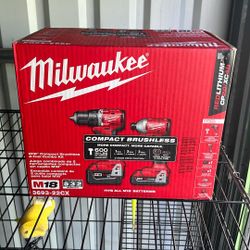 M18 18-Volt Lithium-lon Brushless Cordless Compact Hammer Drill/Impac Combo Kit (2-Tool) with (2) Batteries, Bag