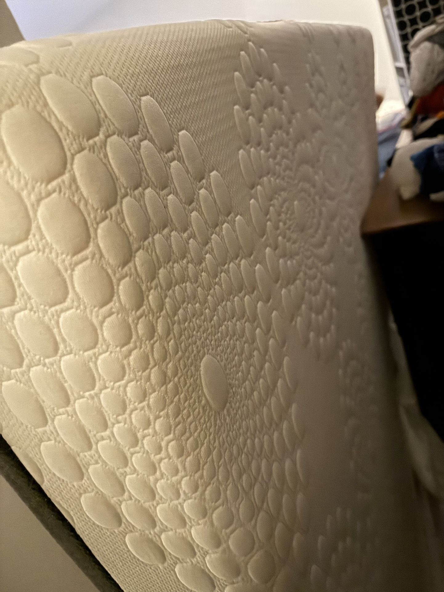 Full Size Mattress And Box Spring 