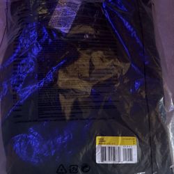 Small nike sweats color black