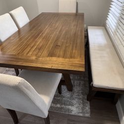 Livingston Dining Table Set