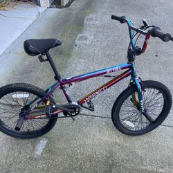 Hyper Bicycles “Jet Fuel” BMX bike