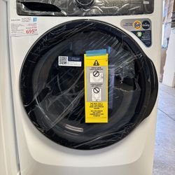 New! Electrolux 4.3 Cu Ft Front Load Washer 