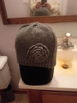 Women's Beanie With A Flower