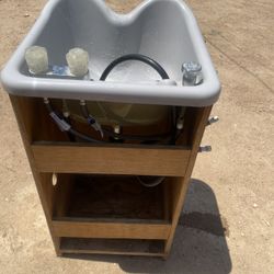 Salon Equipment 