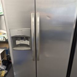 Refrigerator Fridge