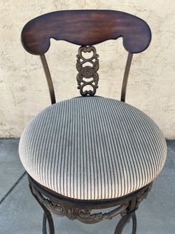 Ashley Finished Your Barstools