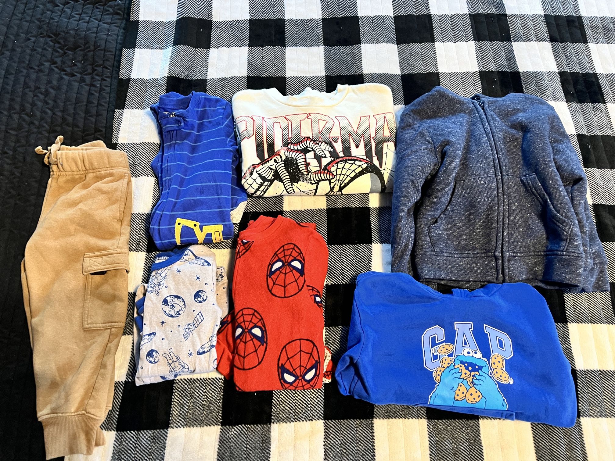 Huge 4t Clothing Lot