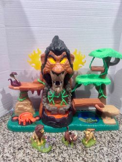 Disney The Lion King Playset and figures