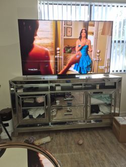 TCL 65' SMART TV