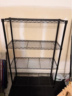 Wire storage rack