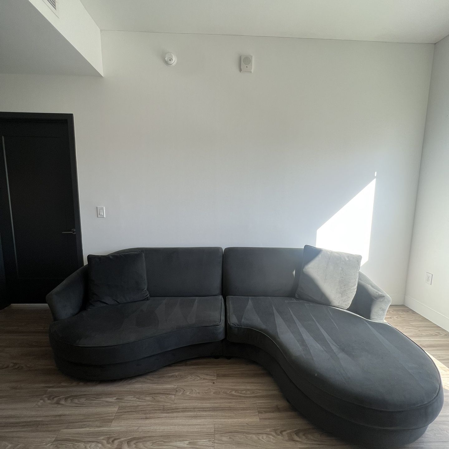 Beautiful Living Spaces Black Velvet Sectional - $600