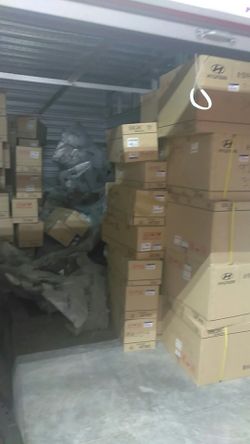 Parts for sale a whole lot of Hyundai and Kia parts brand new