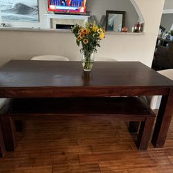Dining table And bench $300 OBO
