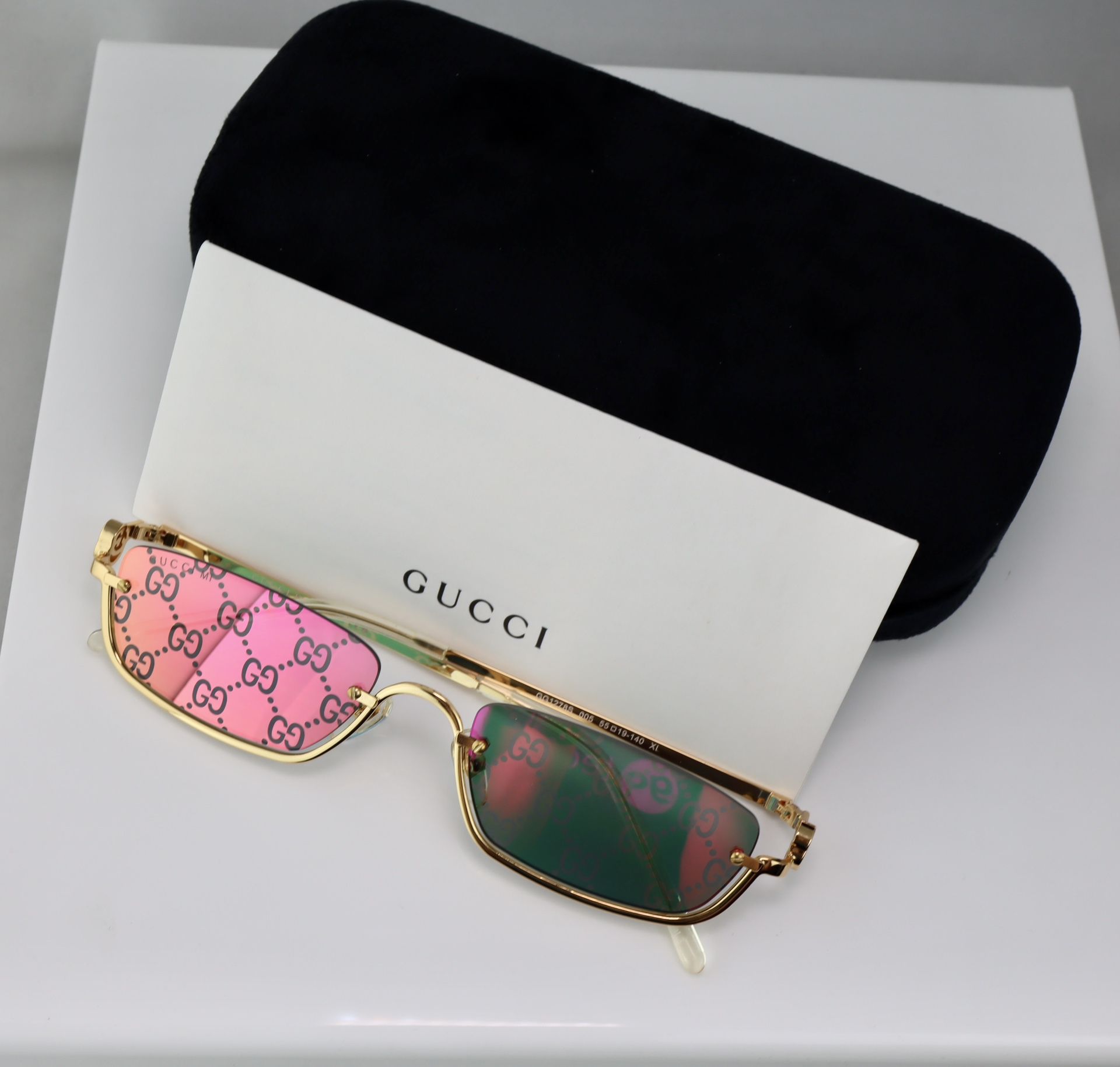 Gucci Rectangular Sunglasses in Gold With Pink GG Logo Mirror Lens