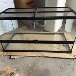 Reptile/ Small Animal Enclosure