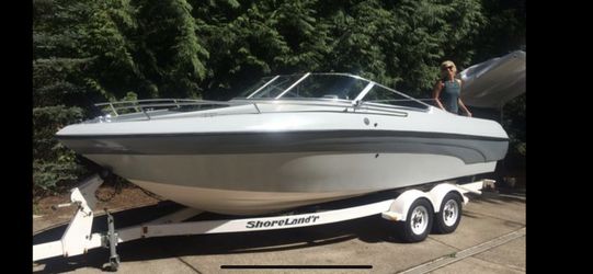 Bluewater 23 foot CUDDY boat-recently restored beautiful condition-show room condition-