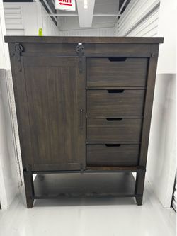 Rustic Barely Used Solid Wood Gentlemans Chest Dresser Wardrobe