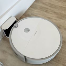 Roborock Robot Vacuum Cleaner