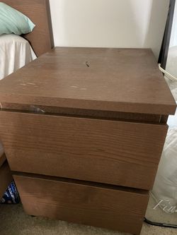 Nightstand 