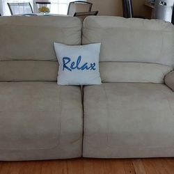 Recliner Couch and loveseat.